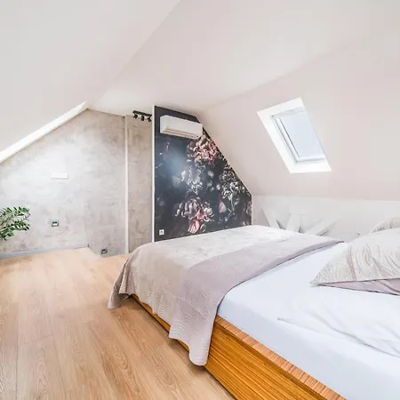 Valori - 100m2 Apartman Poděbrady