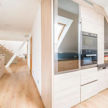 Valori - 100m2 Apartment Podebrady
